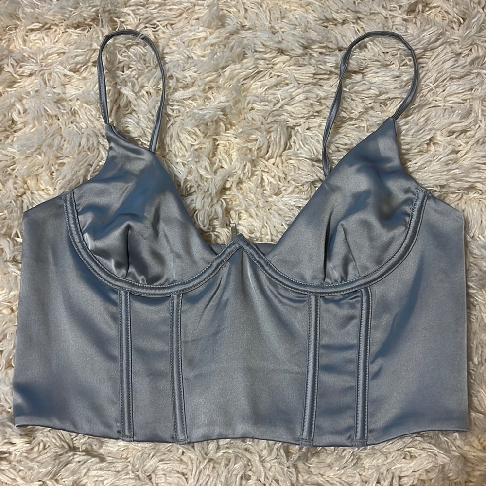 White Fox Boutique Satin Top *NEW*